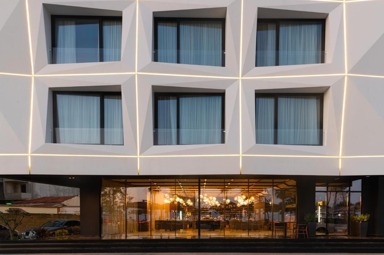 Chic Boutique Hotel Vlore Ngoại thất bức ảnh
