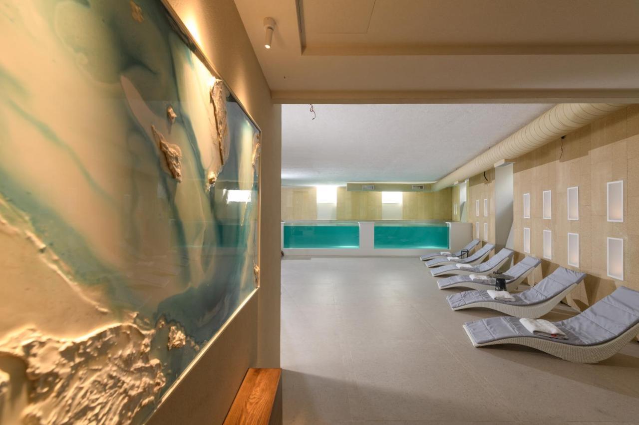 Chic Boutique Hotel Vlore Ngoại thất bức ảnh