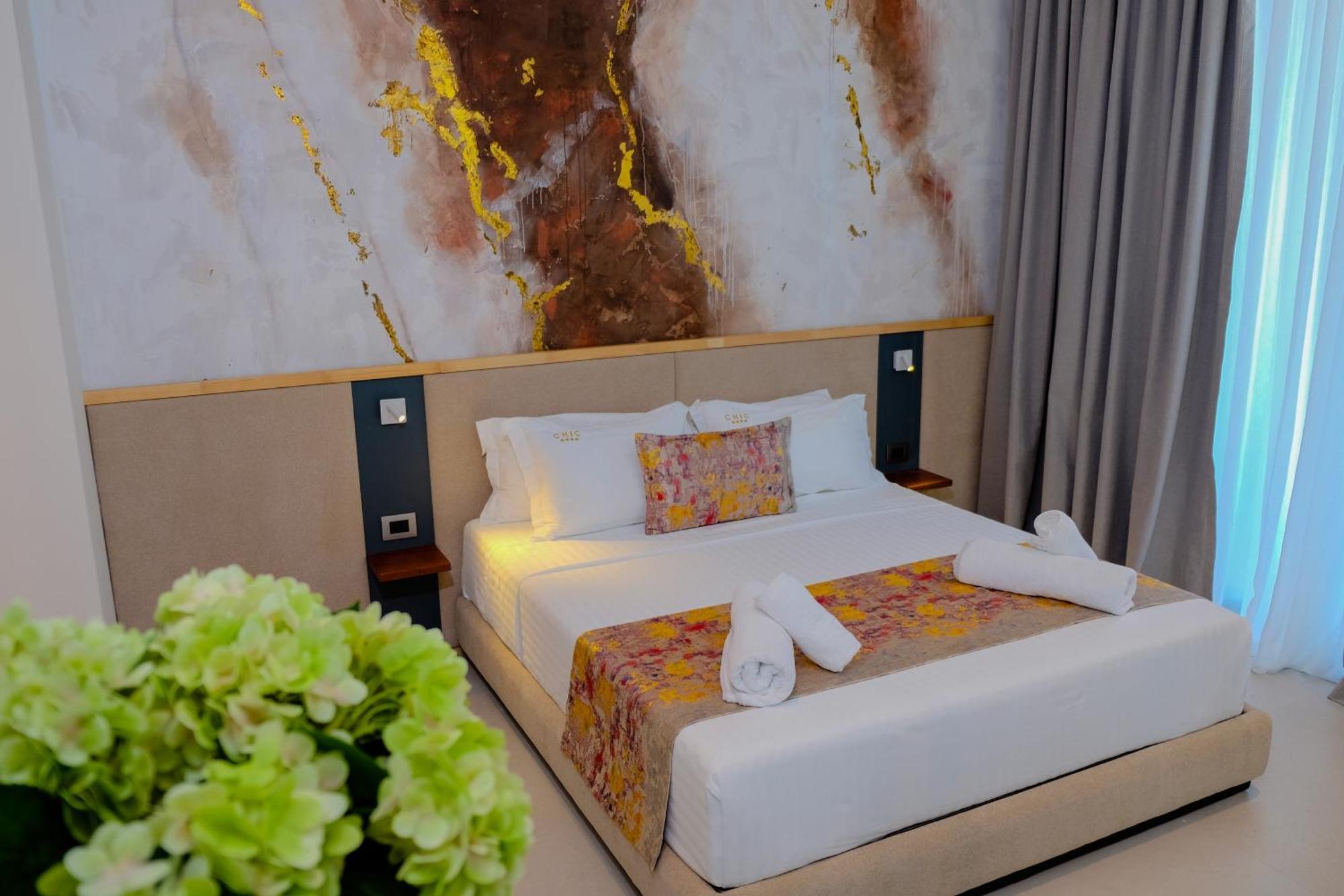 Chic Boutique Hotel Vlore Ngoại thất bức ảnh