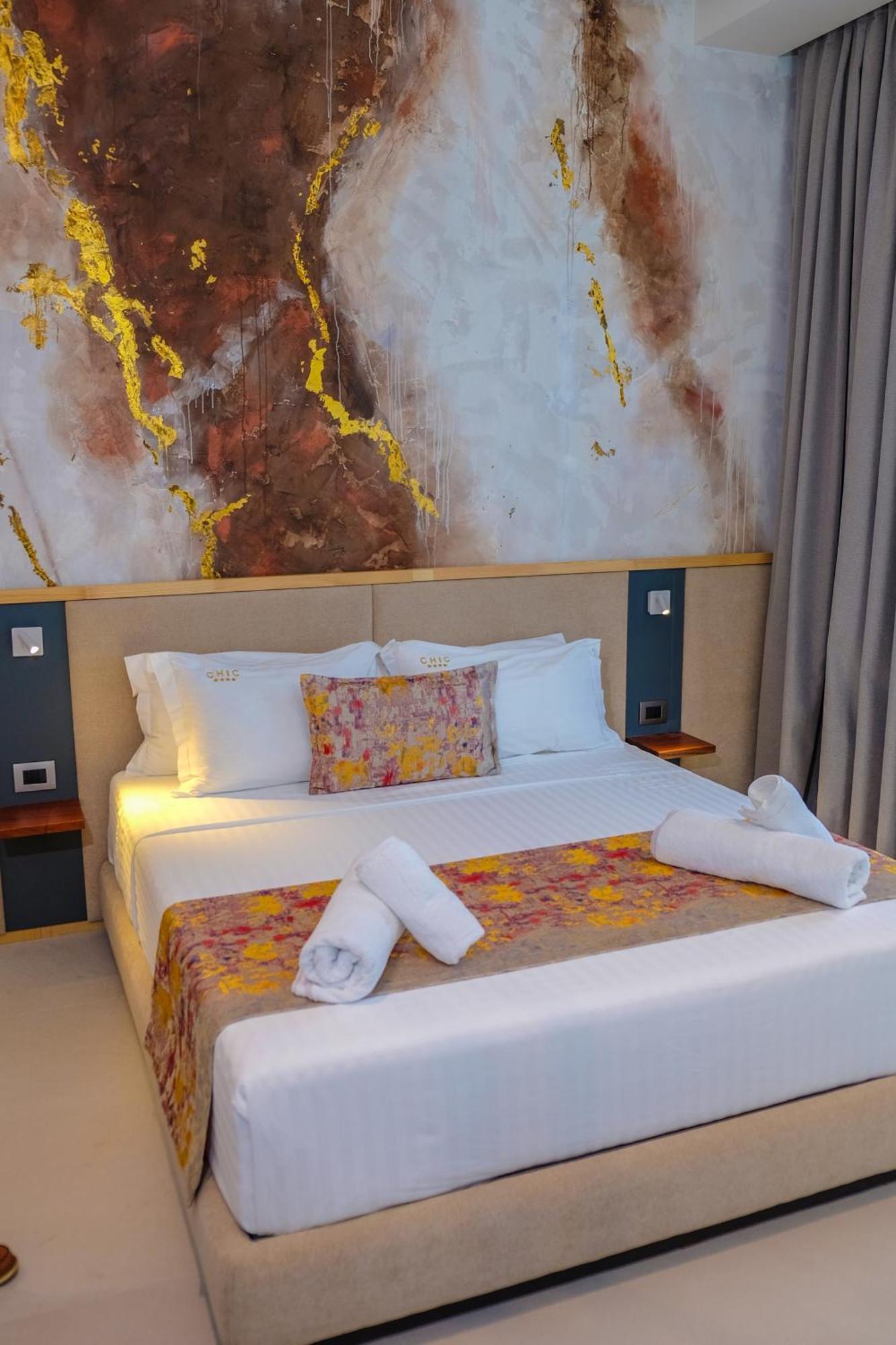Chic Boutique Hotel Vlore Ngoại thất bức ảnh